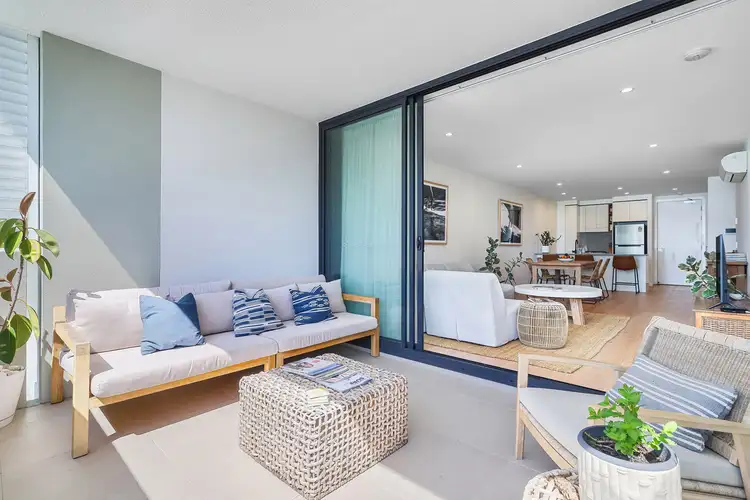 303/13-15 Haig Street, Coolangatta QLD 4225