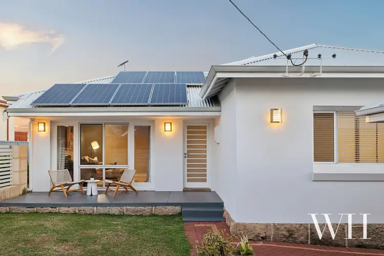 21 Coleman Crescent, Melville WA 6156