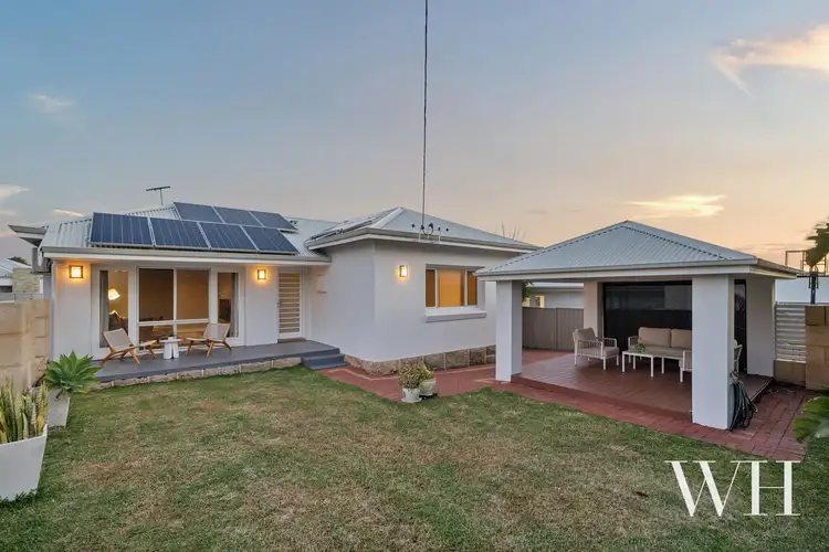 21 Coleman Crescent, Melville WA 6156