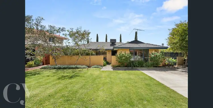 4 Loris Way, Kardinya WA 6163