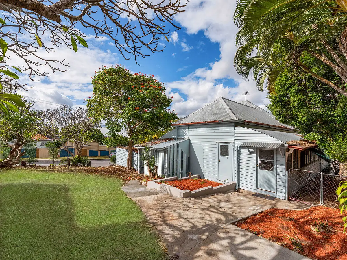 Main view of Homely flat listing, 4/136 Merthyr Road, New Farm QLD 4005