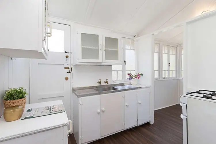 Third view of Homely flat listing, 4/136 Merthyr Road, New Farm QLD 4005