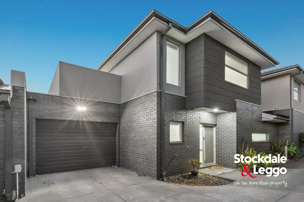 Main view of Homely townhouse listing, 2/41 Anselm Grove, Glenroy VIC 3046