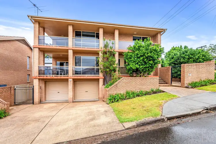 19 E K Avenue, Charlestown NSW 2290