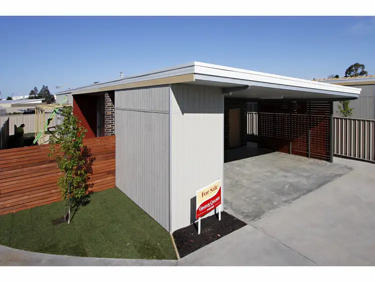 14A Topping Street, Sale VIC 3850