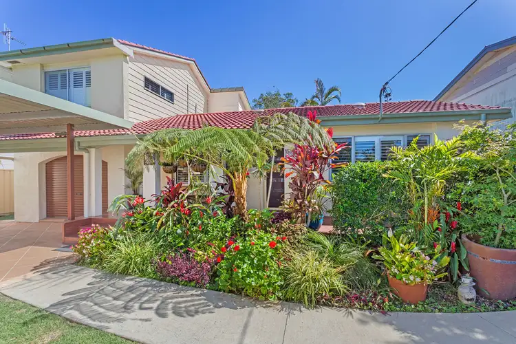 23 Old Bar Road, Old Bar NSW 2430