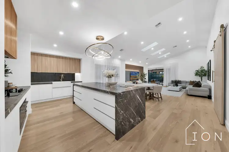 34 Gemma Street, Cranbourne East VIC 3977