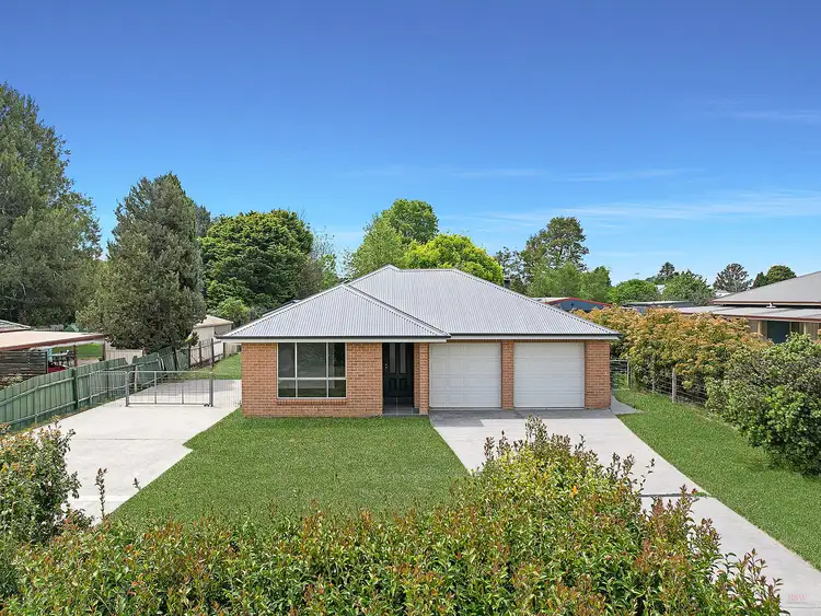 43 Parkes Road