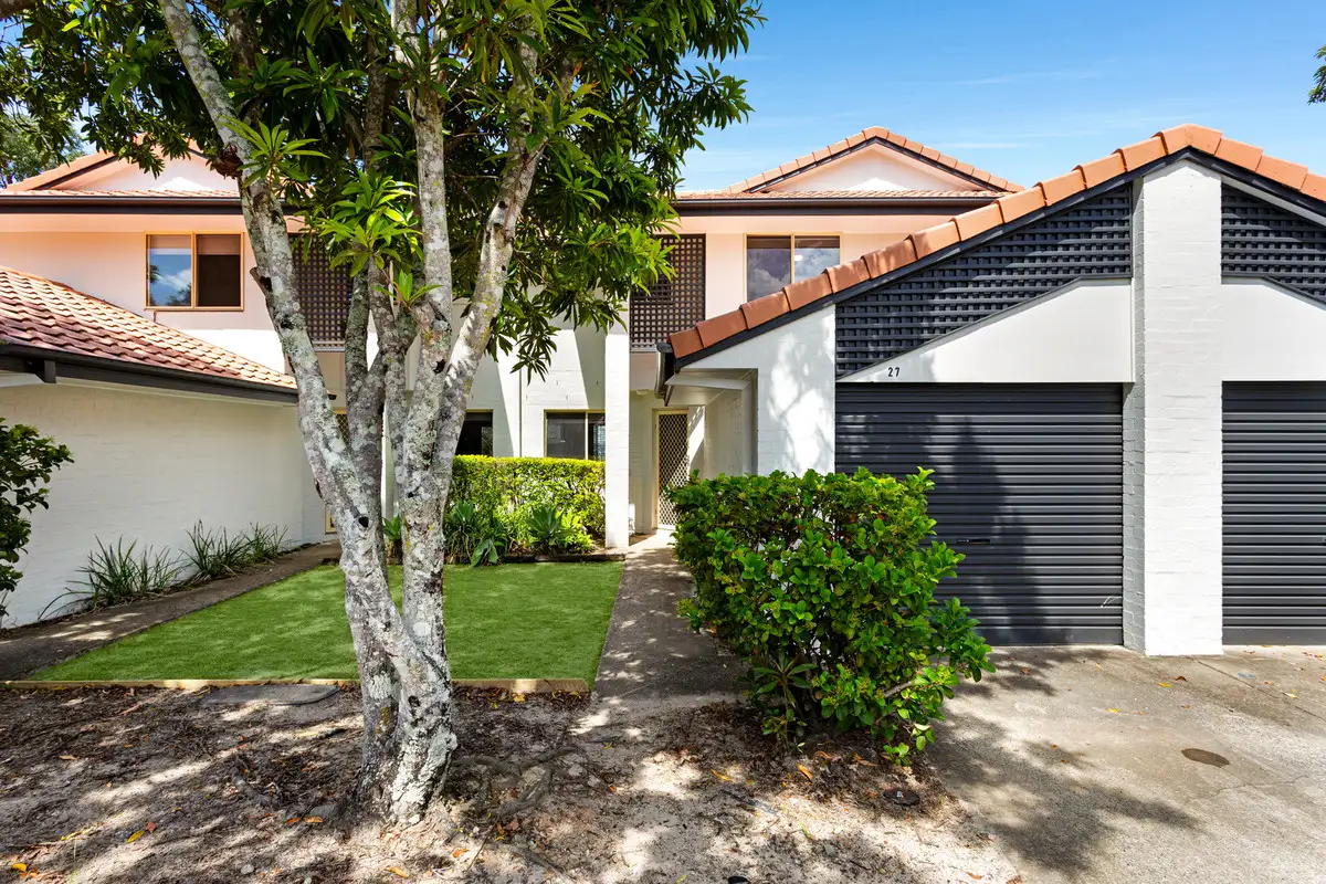 Main view of Homely townhouse listing, 27/3 Arundel Drive, Arundel QLD 4214