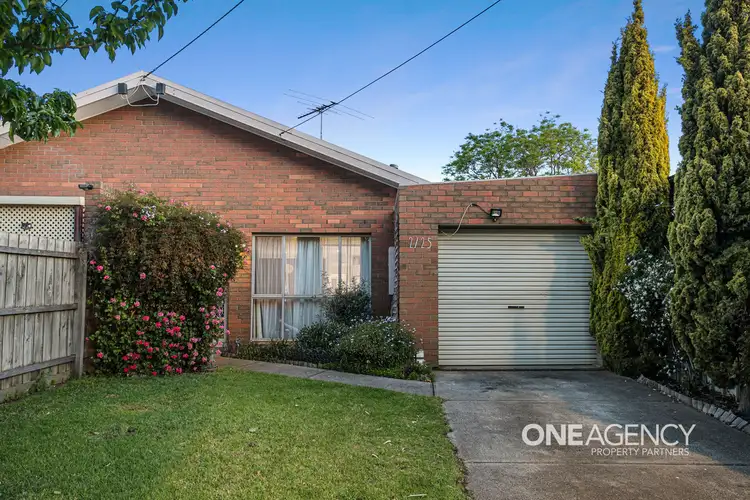 Second view of Homely unit listing, 2/25 Shane Avenue, Seabrook VIC 3028