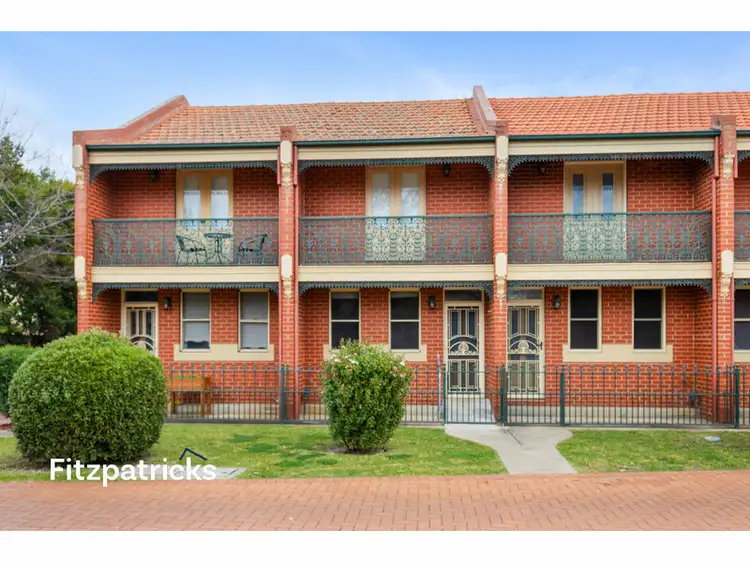 2/11 Crampton Street, Wagga Wagga NSW 2650