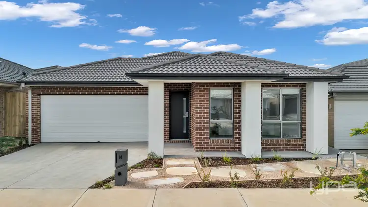 14 Coolangatta, Mickleham VIC 3064