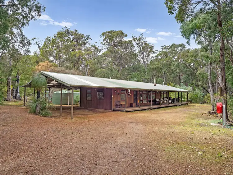 11 Hale Avenue, Molloy Island WA 6290