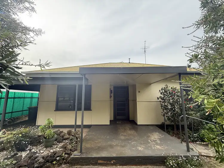 23 Learmonth Street, Hamilton VIC 3300