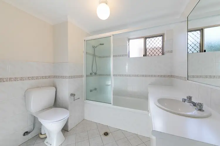 Fourth view of Homely apartment listing, 1/21 Sundridge Street, Taringa QLD 4068