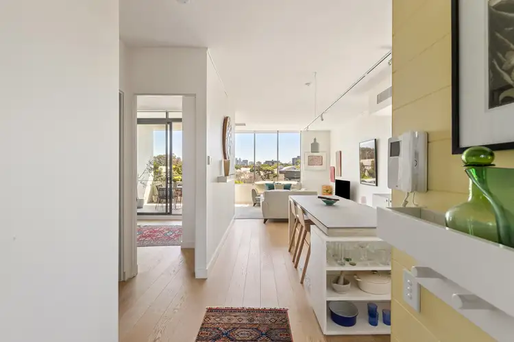 A604/810-822 Elizabeth Street, Waterloo NSW 2017