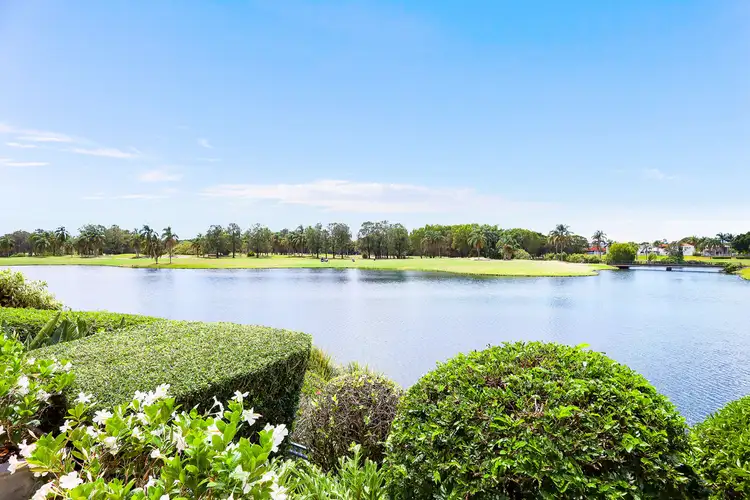 34/117 Palm Meadows Drive, Carrara QLD 4211