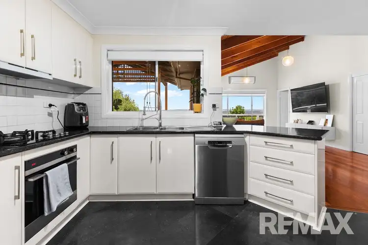 Sixth view of Homely house listing, 25 Andrews Avenue, Kooringal NSW 2650