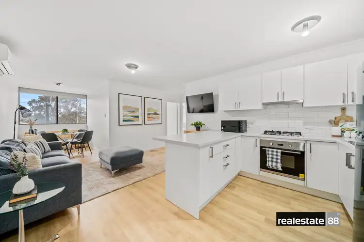 203E/25 Herdsman Parade, Wembley WA 6014