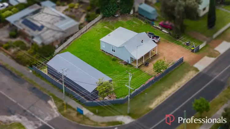 Second view of Homely house listing, 32 Graphite Road, Manjimup WA 6258