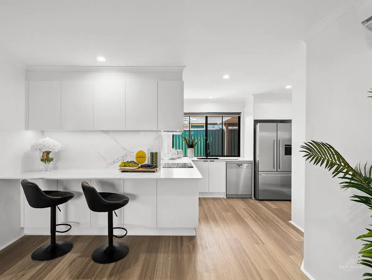 Main view of Homely house listing, 1/16 Botanical Drive, Labrador QLD 4215