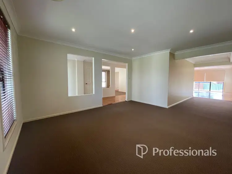 13 Rosecrea Court, Glenmore Park NSW 2745