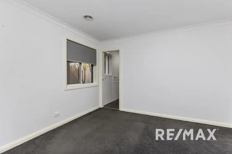 Fifth view of Homely villa listing, 2/13 Cunjegong Loop, Gobbagombalin NSW 2650