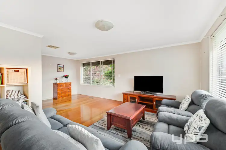 Fifth view of Homely house listing, 21 Burnleigh Drive, Gladstone Park VIC 3043