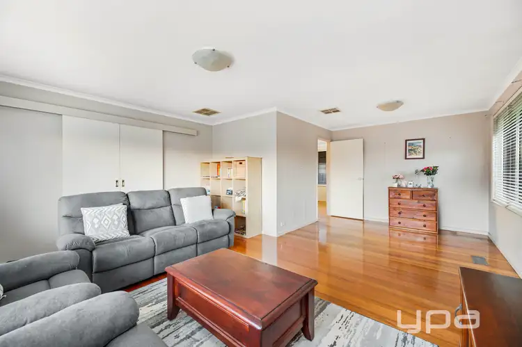 Sixth view of Homely house listing, 21 Burnleigh Drive, Gladstone Park VIC 3043