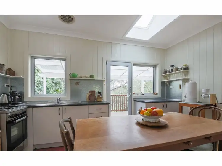 16 Woodlands Road, Katoomba NSW 2780