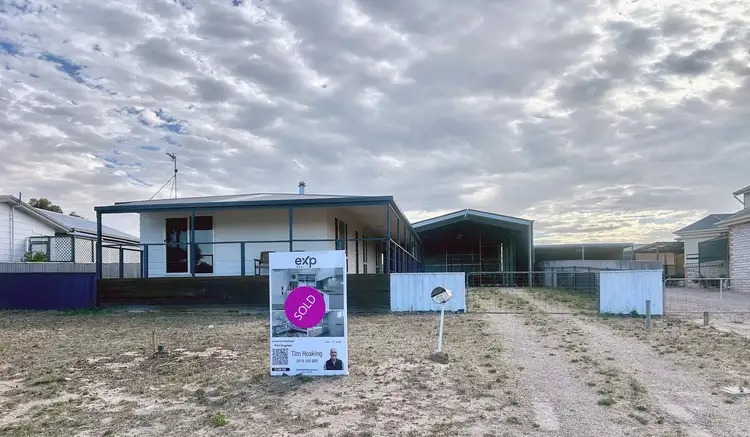 20 Harrys Point Road, Port Hughes SA 5558