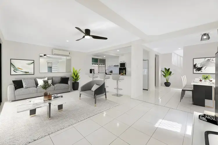 2/103 Nobby Parade, Miami QLD 4220