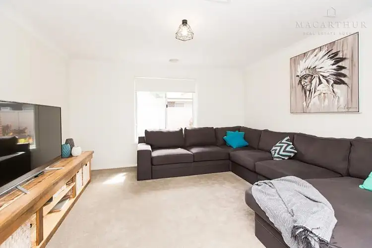 Second view of Homely house listing, 6 St Pauls Place, Gobbagombalin NSW 2650