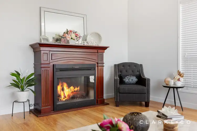 Fifth view of Homely house listing, 1 Redwood Close, Fletcher NSW 2287