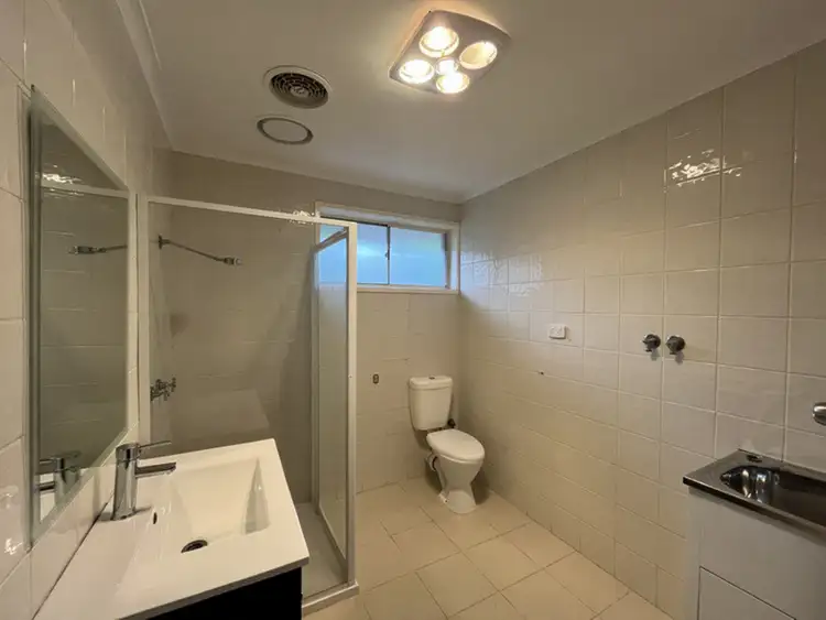 Fifth view of Homely unit listing, 5/17-19 Gwalia Street, Traralgon VIC 3844