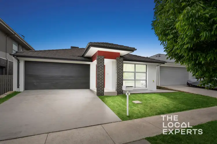 6 Hooton Street, Forde ACT 2914