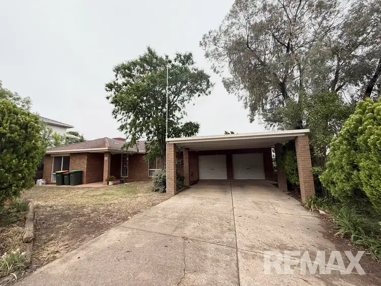 24 McCoullough Drive, Tolland NSW 2650