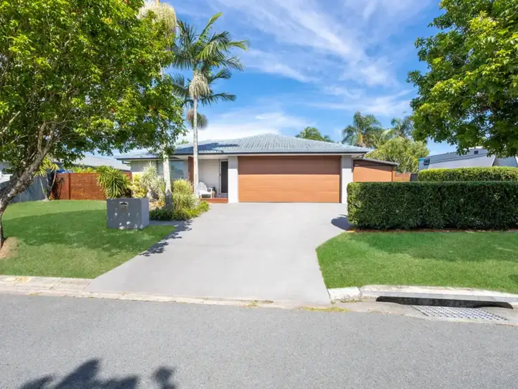 38 Razorbill Street, Burleigh Waters QLD 4220