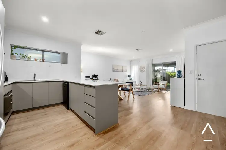 Sixth view of Homely house listing, 1/3 Maggiore Vista, Beeliar WA 6164