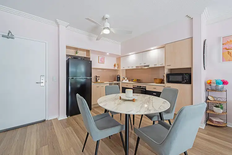 104/1-7 Moores Crescent, Varsity Lakes QLD 4227