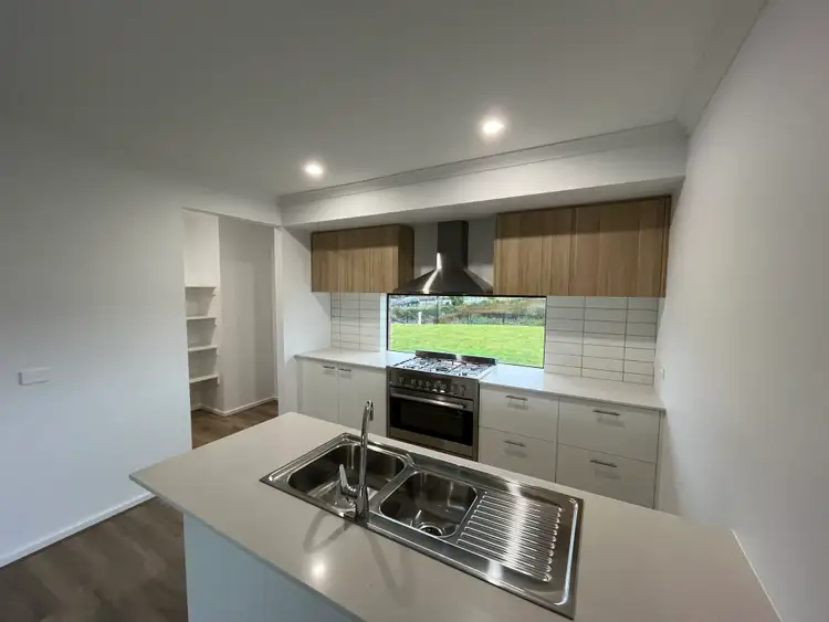 Third view of Homely house listing, 2/10 Swinburne Crescent, Traralgon VIC 3844