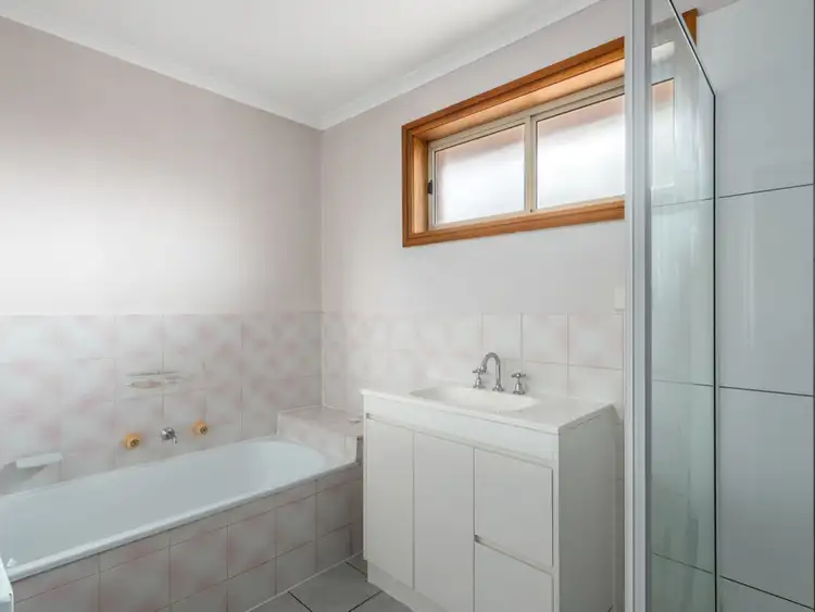 Fourth view of Homely unit listing, 4/1a Pearce Street, Wodonga VIC 3690