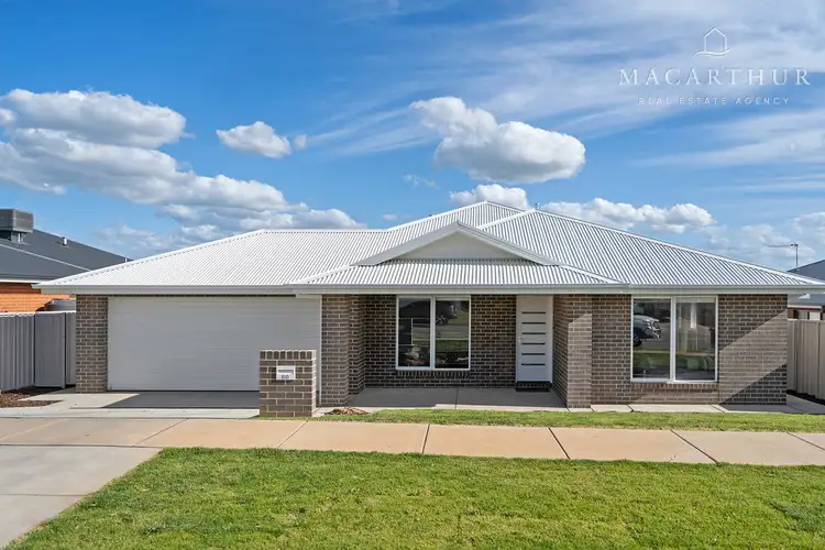 60 Jumbuck Drive, Gobbagombalin NSW 2650