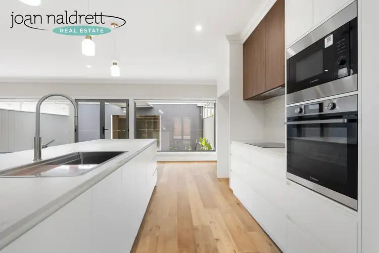 Fourth view of Homely townhouse listing, 34 Elmwood Circuit, Wodonga VIC 3690