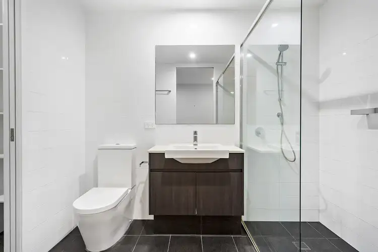 Fifth view of Homely apartment listing, 204/133-135 Clarence Road, Indooroopilly QLD 4068