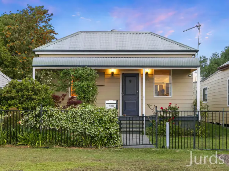 128 Deakin Street, Kurri Kurri NSW 2327