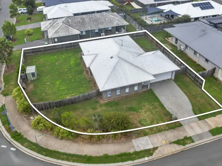 2 Reaside Road, Walloon QLD 4306