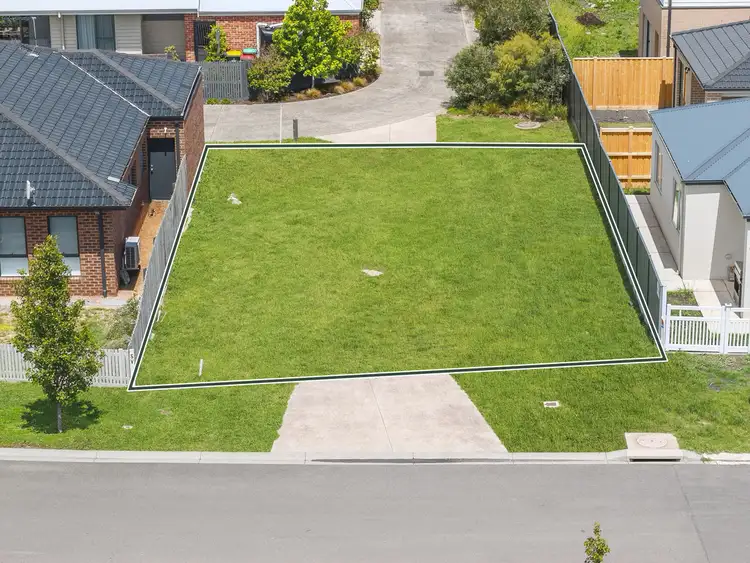 23 Hurst Drive, New Gisborne VIC 3438