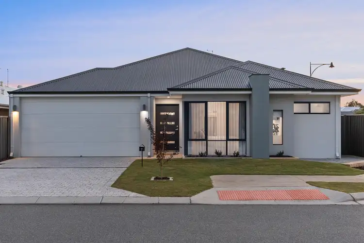 7 Aquamarine Parade, Treeby WA 6164