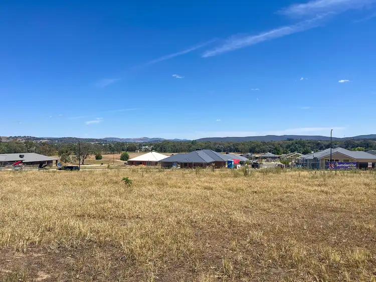 25 Whitewater Terrace, Thurgoona NSW 2640